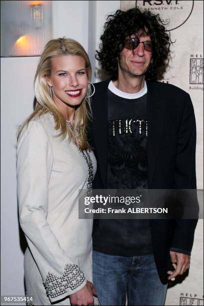 Jan 25, 2007 Howard Stern and Beth Ostrosky at the "R.S.V.P. TO HELP" benefit, a fundraiser for Habitat for Humanity, HELP USA and the Philadelphia...