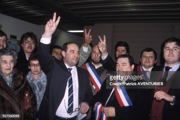 Jean-Claude Abrioux le soir du 4ème tour des éléctions législatives à Aulnay-sous-Bois le 13 novembre 1983, France.