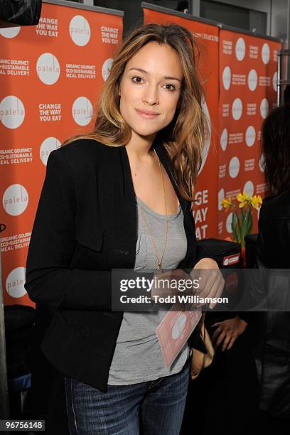 Actress Alicja Bachleda poses at the Kari Feinstein Golden Globes Style Lounge at Zune LA on January 15, 2010 in Los Angeles, California.
