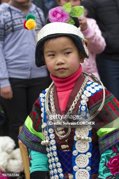 Chine, province de Guizhou, ville de Yatang, festival des green Miao au son des lusheng . China, Guizhou province, Yatang town, Green Miao Lusheng...