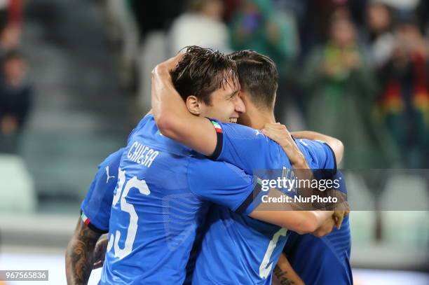 Italian players celebrate after the gola of Simone Zaza during the friendly football match between Italy and Holland at Allianz Stadium on June 04,...