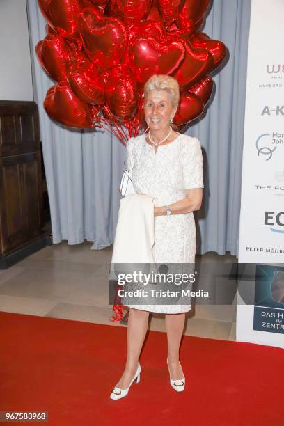 Else Schnabel attends the Charity Gala 'Das Herz im Zentrum' on June 4, 2018 in Hamburg, Germany.