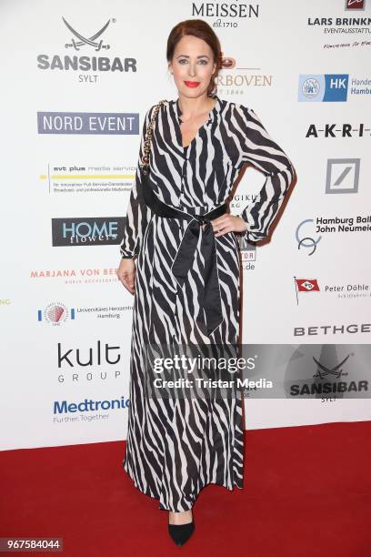 Annika de Buhr attends the Charity Gala 'Das Herz im Zentrum' on June 4, 2018 in Hamburg, Germany.