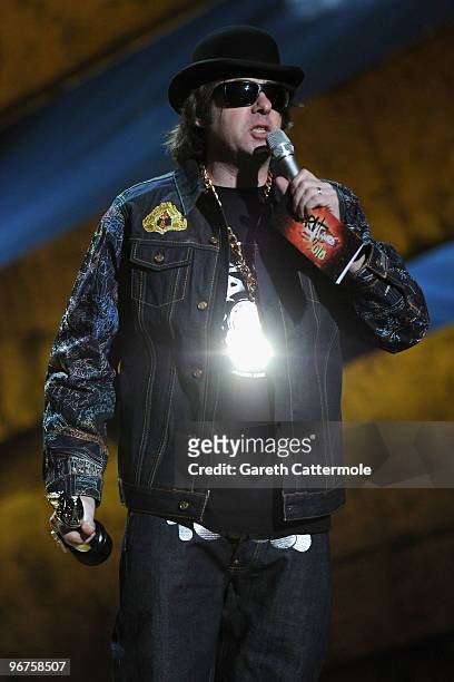 Jonathan Ross presents the 'International Female Solo Artist Award' on stage at The Brit Awards 2010 at Earls Court on February 16, 2010 in London,...
