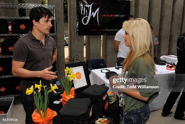 Personality Chelsie Hightower attends the Kari Feinstein Golden Globes Style Lounge at Zune LA on January 15, 2010 in Los Angeles, California.