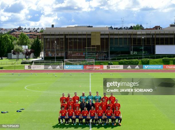 Spain's national football team squad pose at Las Rozas de Madrid sports city on June 5, 2018. Spain's forward Iago Aspas, Spain's defender Dani...