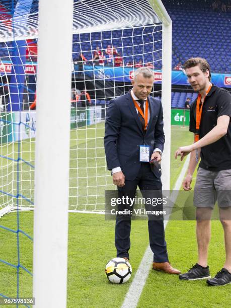 Bjorn Kuipers testing hawk eye technology during the Dutch Toto KNVB Cup Final match between AZ Alkmaar and Feyenoord on April 22, 2018 at the Kuip...