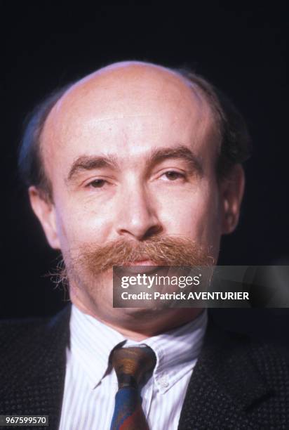 Homme politique Claude Malhuret lors du Forum des ministres du PR le 28 mars 1987 à Paris, France.