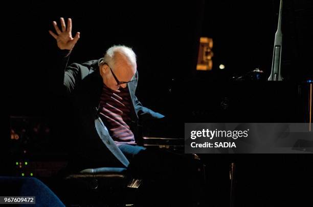 Ludovico Einaudi en concert live sur la scene du Grand Rex le 21 janvier 2014, Paris, France.