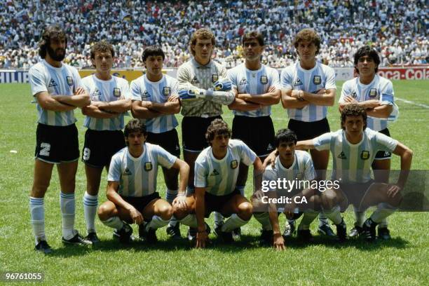 Nery PUMPIDO , Sergio BATISTA, Jose BROWN, Jorge BURRUCHAGA, Jose CUCIUFFO, Diego MARADONA, Jorge VALDANO, Hector ENRIQUE, Ricardo GIUSTI, Julio...