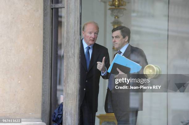 Brice Hortefeux et François Fillon lors du conseil des ministres le 19 mars 2008 à Paris , France.