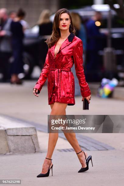Alessandra Ambrosio arrives to the 2018 CFDA Fashion Awards at Brooklyn Museum on June 4, 2018 in New York City.