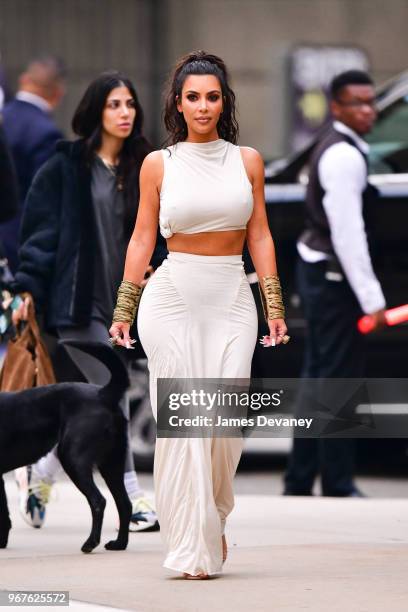 Kim Kardashian arrives to the 2018 CFDA Fashion Awards at Brooklyn Museum on June 4, 2018 in New York City.