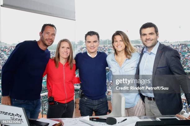 Michael Llodra, Justine Henin, Laurent Luyat, Amelie Mauresmo and Matthieu Lartot pose at France Television french chanel studio during the 2018...