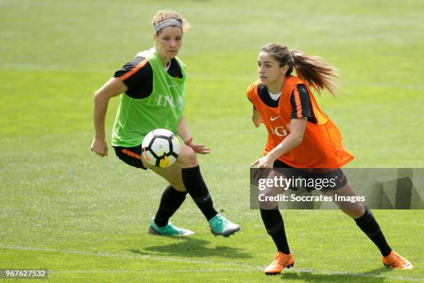 Dominique Janssen of Holland Women, Danielle van de Donk of Holland Women during the Training Holland Women at the KNVB Campus on June 5, 2018 in...