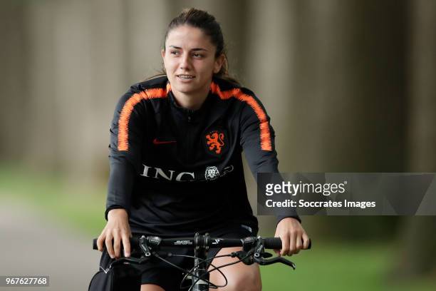 Danielle van de Donk of Holland Women during the Training Holland Women at the KNVB Campus on June 5, 2018 in Zeist Netherlands