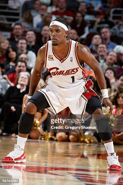 Daniel Gibson of the Cleveland Cavaliers defends against the Minnesota Timberwolves during the game on January 27, 2010 at Quicken Loans Arena in...