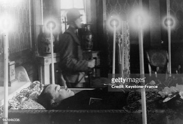 Le chancelier Dollfuss sur son lit de mort, à Vienne, Autriche le 27 juillet 1934.