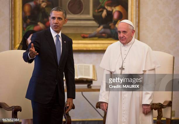 Le pape François reçoit pour la première fois le President américian Barack Obama le 27 mars 2014 à Rome, au Vatican.