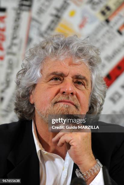 Conference de presse de Beppe Grillo, l'ex-humoriste italien leader du Mouvement 5 Etoiles a l'association de la Presse Etrangere le 23 janvier 2014...