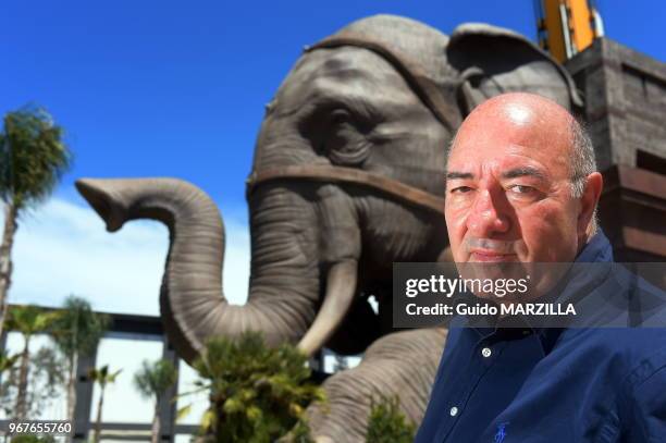 Dante Ferretti, le plus grand décorateur du cinéma italien a réalisé tous les sets de Cinecitta World qui a ouvert ses portes sur le site des anciens...