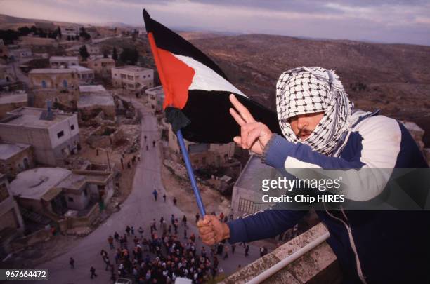 Combattant Palestinien le 19 janvier 1988 à Ramallah en Cisjordanie en Israël.