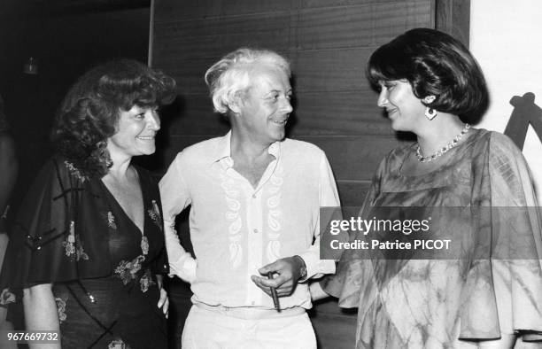 Régine, Edgar Schneider et Evelyne lors soirée au Maona le 13 aout 1974, France.