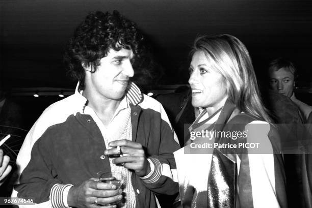 Julien Clerc et Sheila lors d'une soirée organisée par Europe 1 à Paris le 28 avril 1982, France.