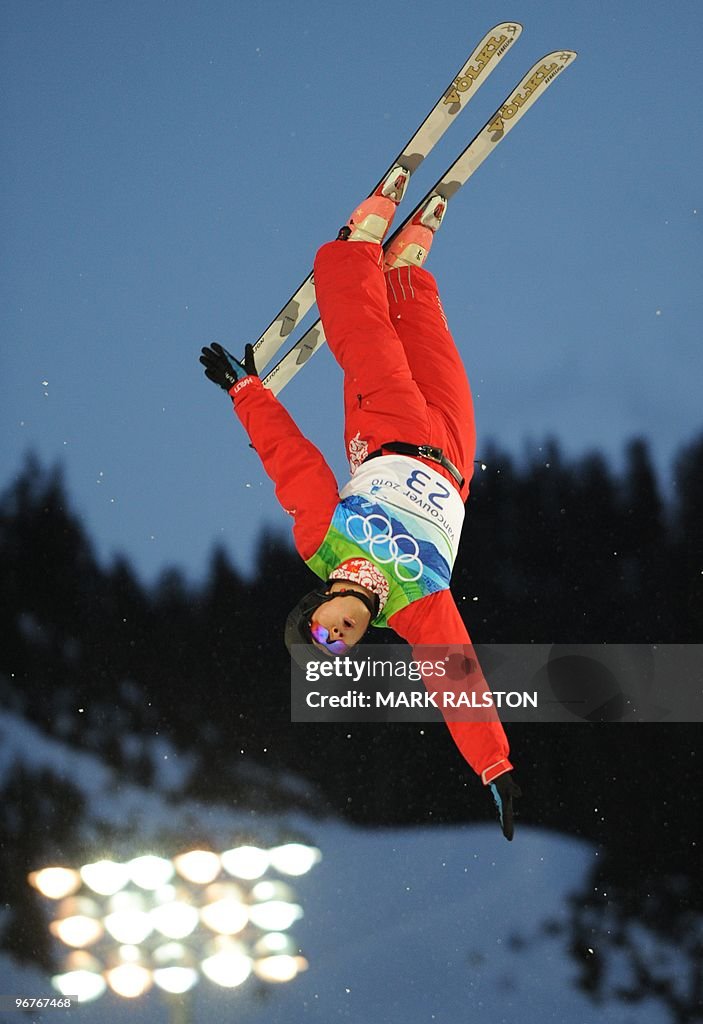 Han Xiaopeng of China practices ahead of