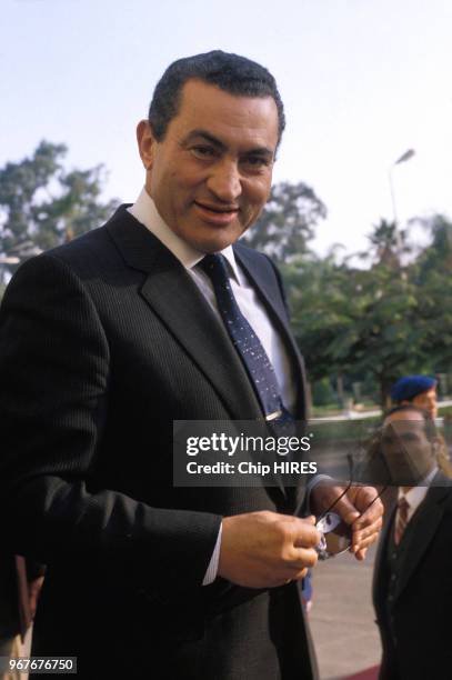 Le président Hosni Moubarak le 27 décembre 1983 en Egypte.