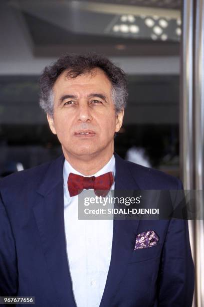 Sid Ahmed Ghozali, ministre des Affaires étrangères, le 9 février 1992 en Algérie.