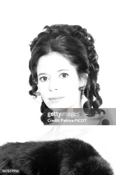 Portrait de la comédienne Marie-José Nat le 22 décembre 1972.