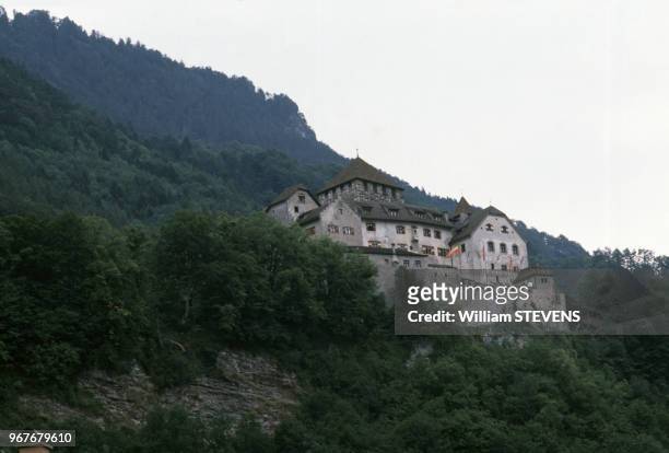 Le château, résidence des princes le 15 août 1988 à Vaduz, Liechtenstein.