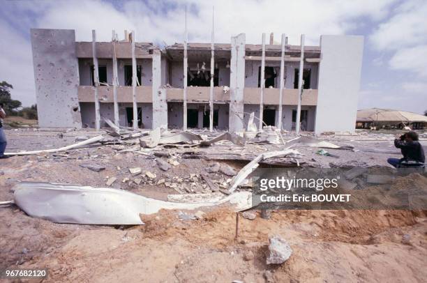 Quartiers bombardés le 18 avril 1986 à Tripoli en Libye.