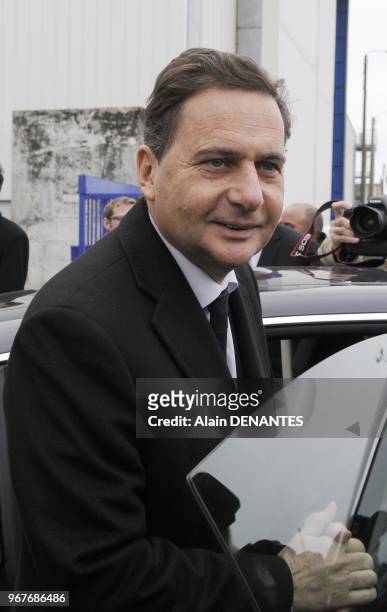 Eric Besson, French Minister for Industry, Energy and the Digital Economy, visits the STX shipyard, in Saint-Nazaire, western France, on January 23,...
