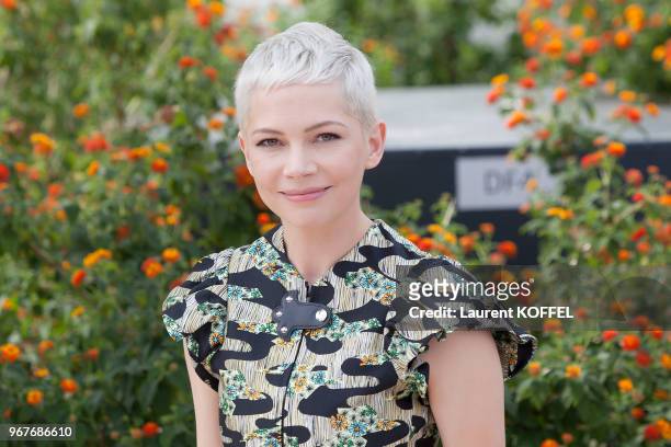 Actress Michelle William attends 'Wonderstruck' Photocall during the 70th annual Cannes Film Festival at Palais des Festivals on May 18, 2017 in...
