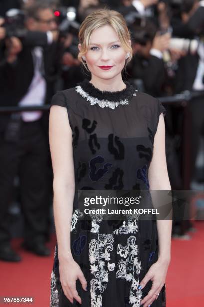 Kirsten Dunst attends the Premiere of 'Inside Llewyn Davis' at The 66th Annual Cannes Film Festival on May 19, 2013 in Cannes, France.