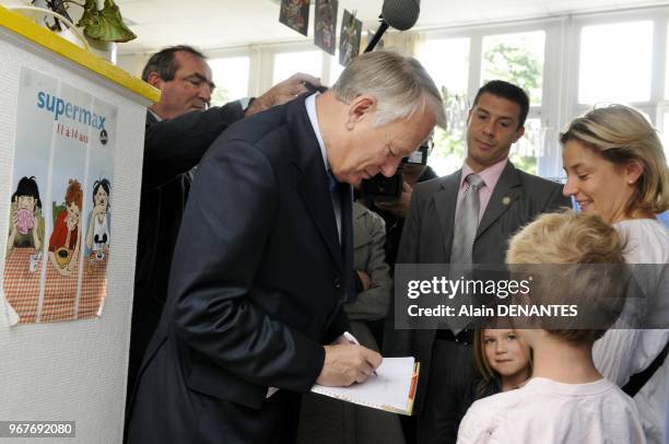 French Prime Minister vote for the 2012 second round French legislative election, on June 17, 2012 in Nantes, western France. Elections to the French...