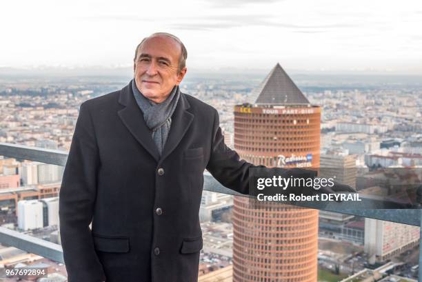 Gérard Collomb, Sénateur Maire de Lyon visite pour la première fois la tour Incity , dans le quartier de la Part Dieu, à Lyon, France, le 13 février...