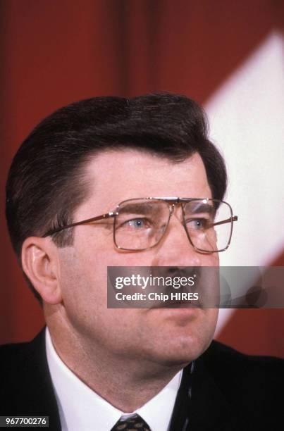 Portrait du président du Soviet suprême de Lettonie Anatoli Gorbounov le 15 mai 1992 en Lettonie.