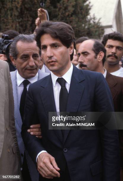 Amine Gemayel aux funérailles de son frère Bachir Gemayel le 21 septembre 1982 à Beyrouth au Liban.