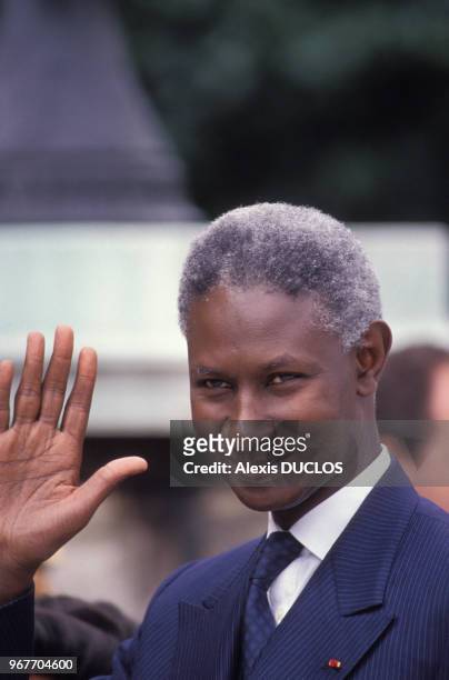 Le président sénégalais Abdou Diouf le 14 juillet 1989 à l'Elysée à Paris, France.