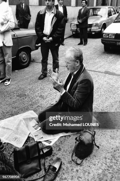 Fête de l'Eid el-Kébir à la Mosquée le 28 mai 1987 à Paros, France.