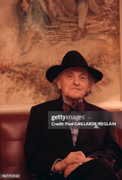 Le philosophe Raymond Klibansky le 24 mars 1999 à Paris, France.