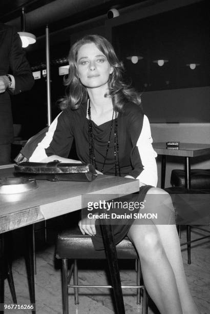 Charlotte Rampling à la 1ère du film 'La chair de l'orchidée' à Paris le 28 janvier 1975, France.