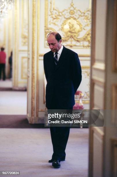 Ancien président de l'Assemblée Nationale, Laurent Fabius vient d'être nommé Ministre de l'économie, des finances et de l'industrie, le 29 mars 2000,...