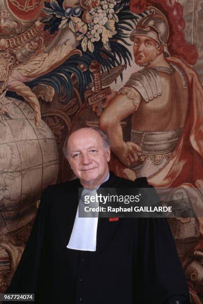 Jean-René Farthouat, batonnier de l'ordre des avocats à Paris le 26 novembre 1994, France.