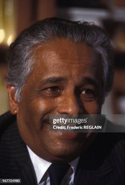 Anerood Jugnauth, premier ministre mauricien, à Paris le 27 mars 1985, france.