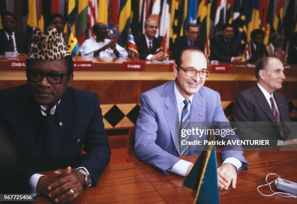 Mobutu Sese Seko, Jacques Chirac et François Mitterrand au sommet de Lomé le 14 novembre 1988, Togo.