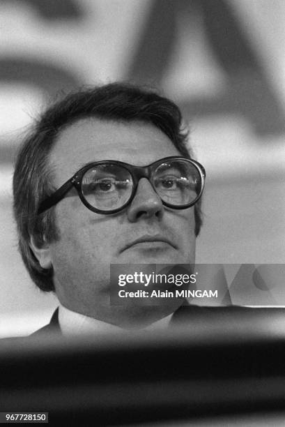 Pierre Mauroy lors du congès du Parti Socialiste à Nantes les 17, 18 et 19 juin 1977, France.